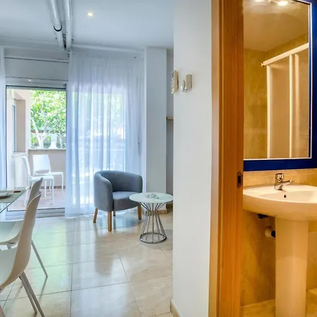 Apartamento En S'agaró Con 2 Y Balcón, Parking Incluido - Es-298-32 *